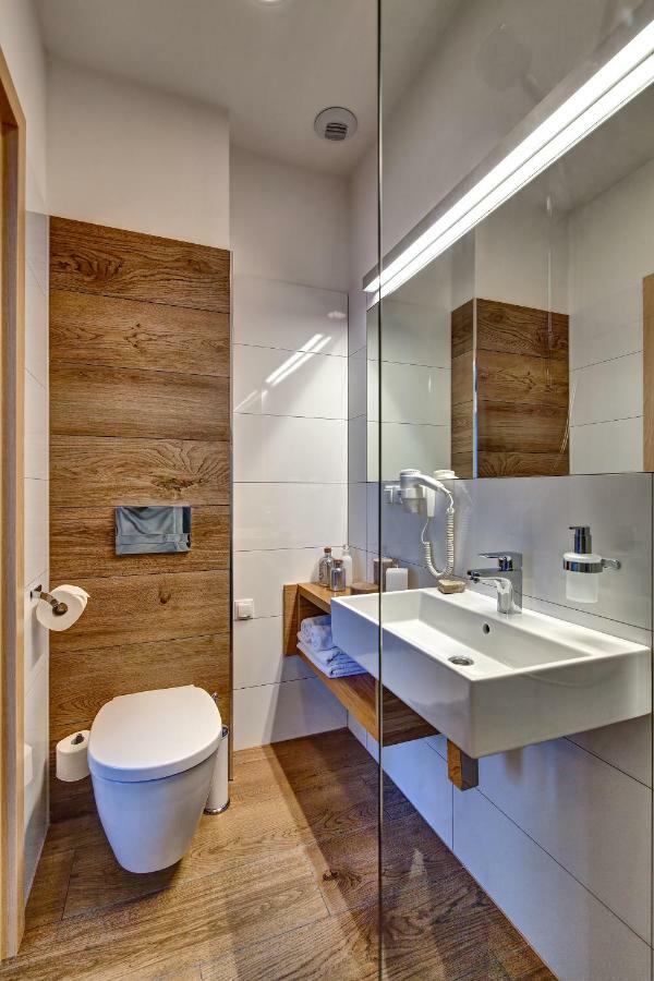 Joyinn Aparthotel Wroclaw Bagian luar foto